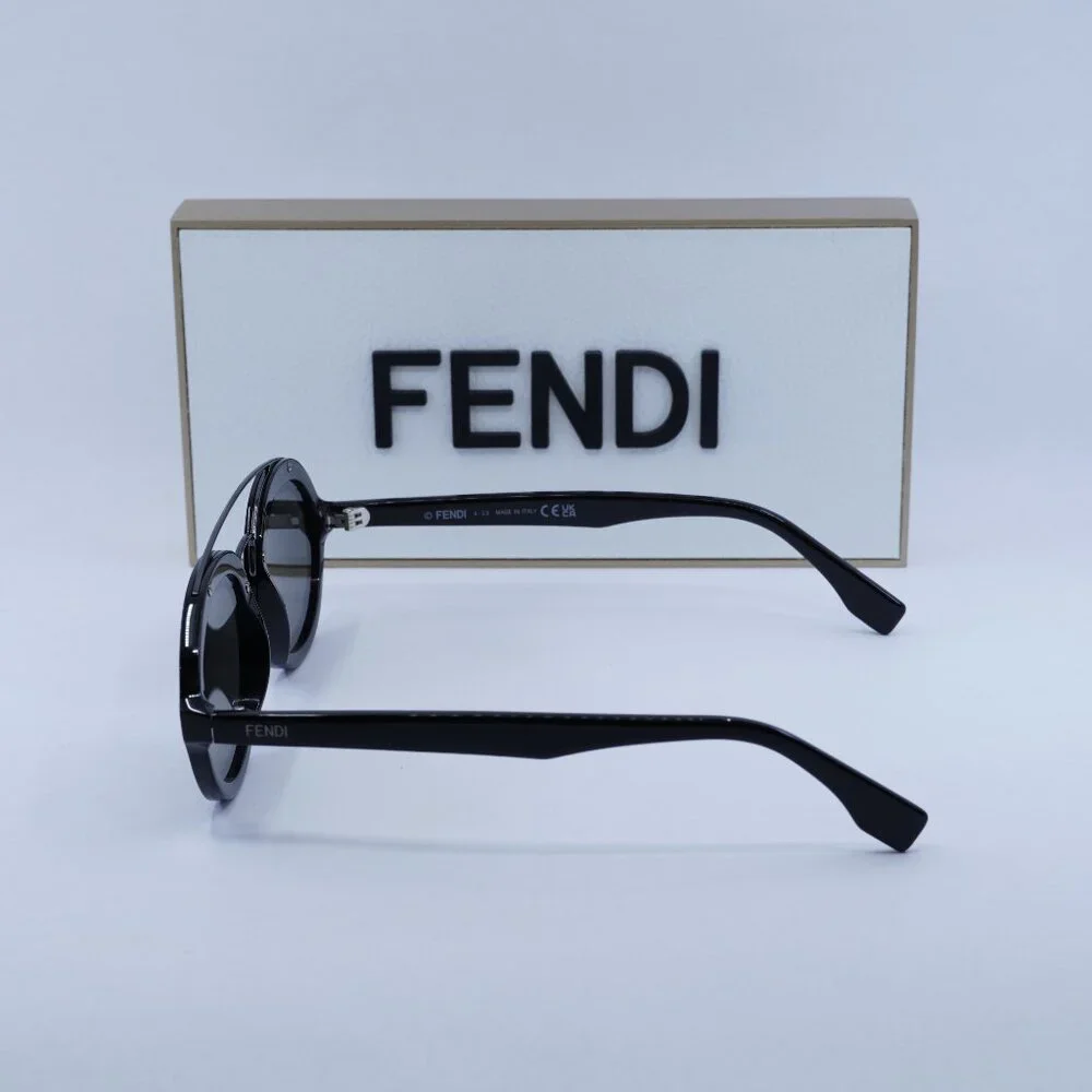 Final Price! Fendi FE40094I 01A Black Smoke Sunglasses - Picture 8 of 10